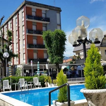 Ambassador Hotel Cattolica Exterior photo